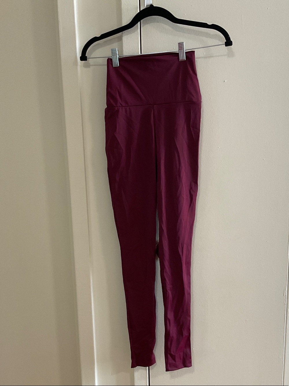 Balera High-Waist Leggings in Burgundy